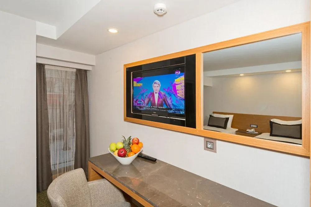 ****  Bisetun Hotel Istambul Turquie