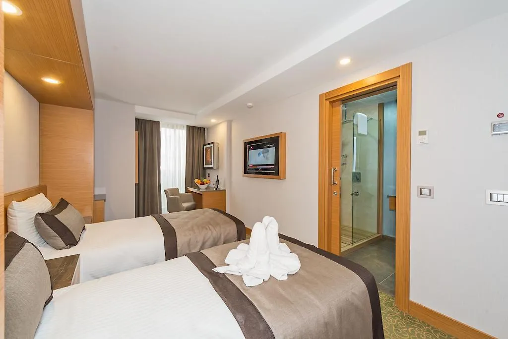 ****  Bisetun Hotel Istambul Turquie